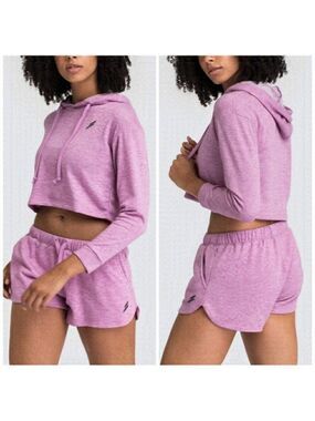 DOYOUEVEN Freedom Cropped Boxy Hoodie in Mauve XS